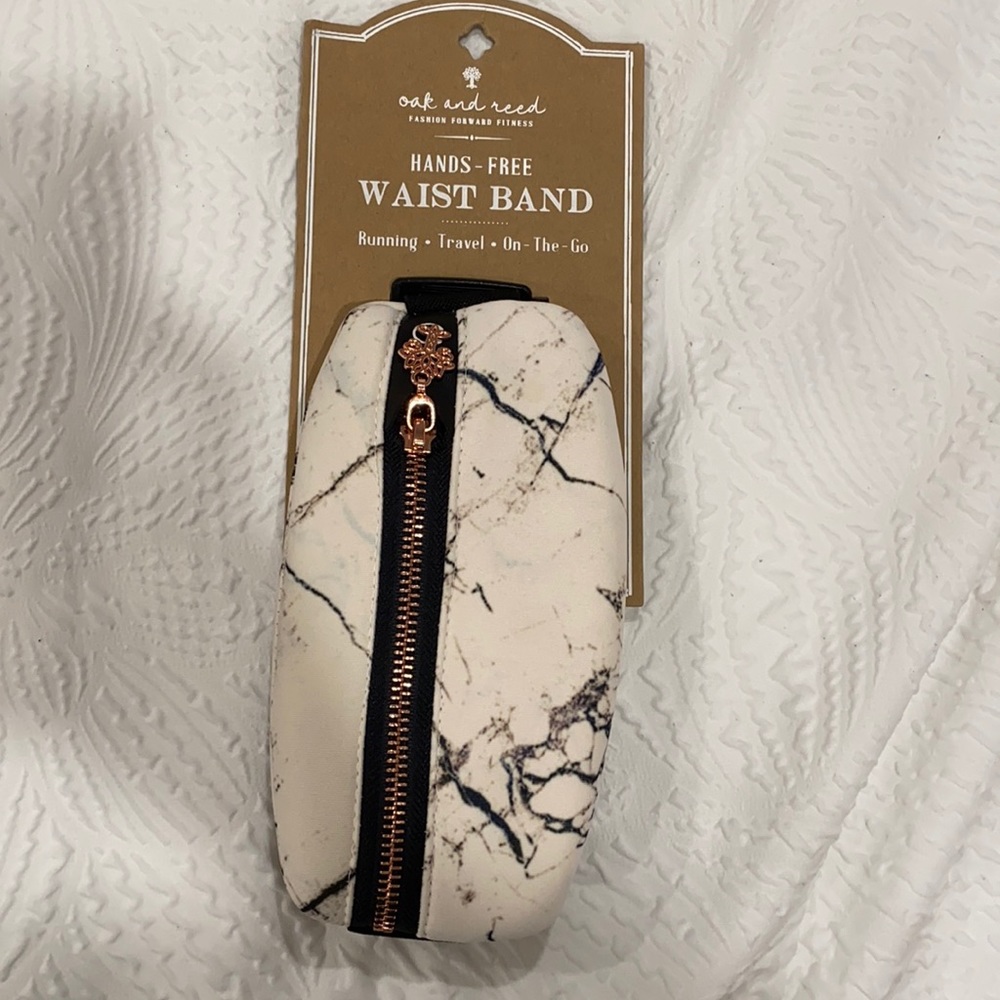 NWT Hands-free waist band